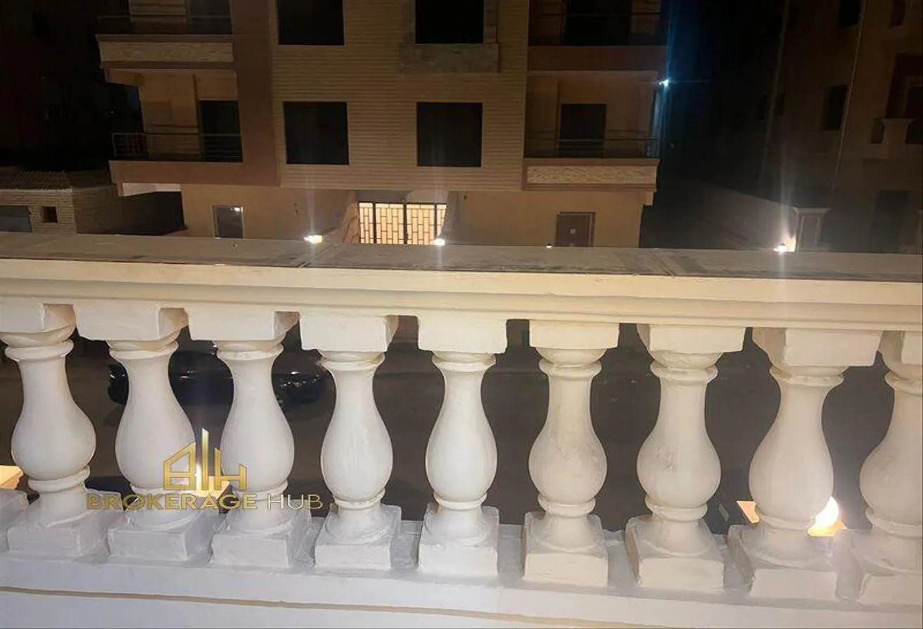Gallery Image 16