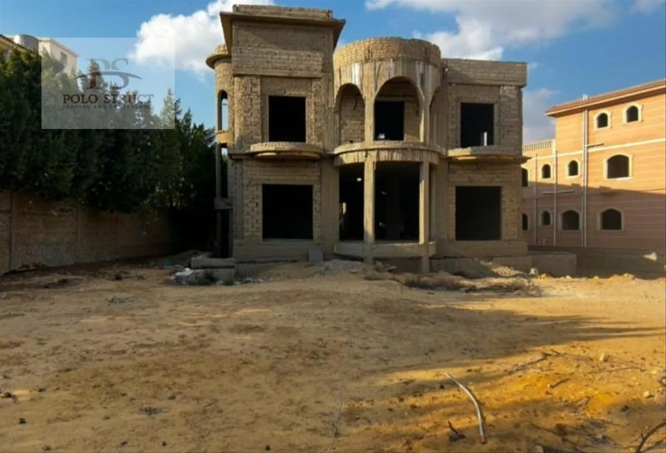 Sale in Al Shorouk 2000: FOR sale Standalone villa 1650m- immediate deliver