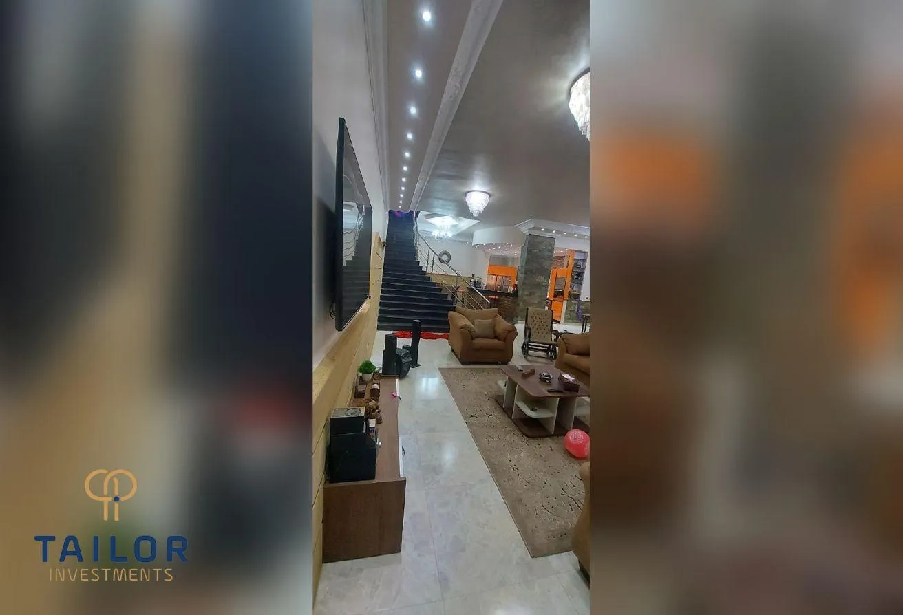 البيع في شرق الاكاديمية: من اميز و اكبر دوبلكسات التجمع بجنوب الاكاديميه .. 