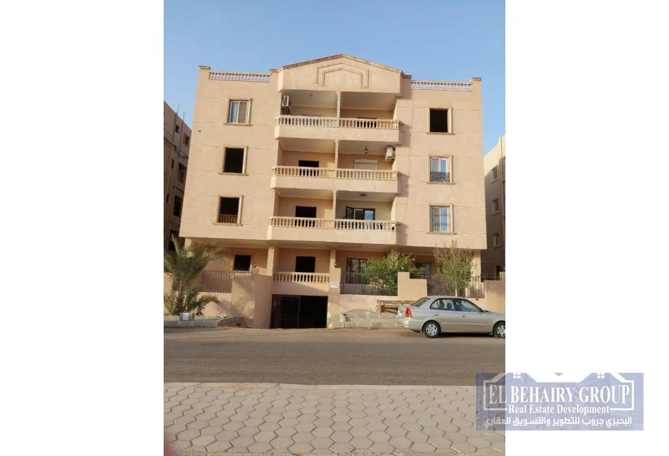 Sale in Loaloat Al Shorouk: دوبليكس للبيع في الشروق 2 المجاورة الثالثة