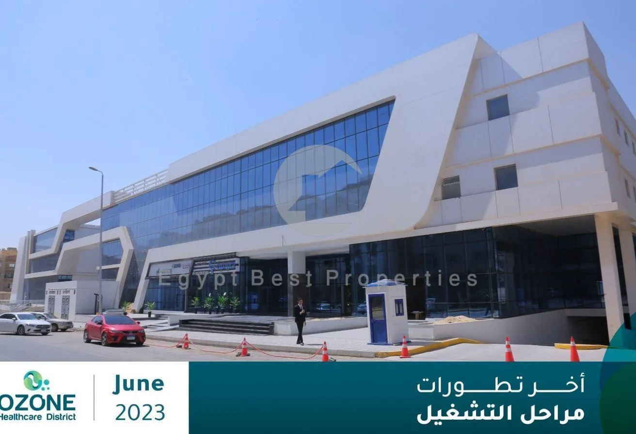 البيع في مجمع أوزون الطبي: في موقع مميز محل للبيع  في النرجس التجمع الخامس 