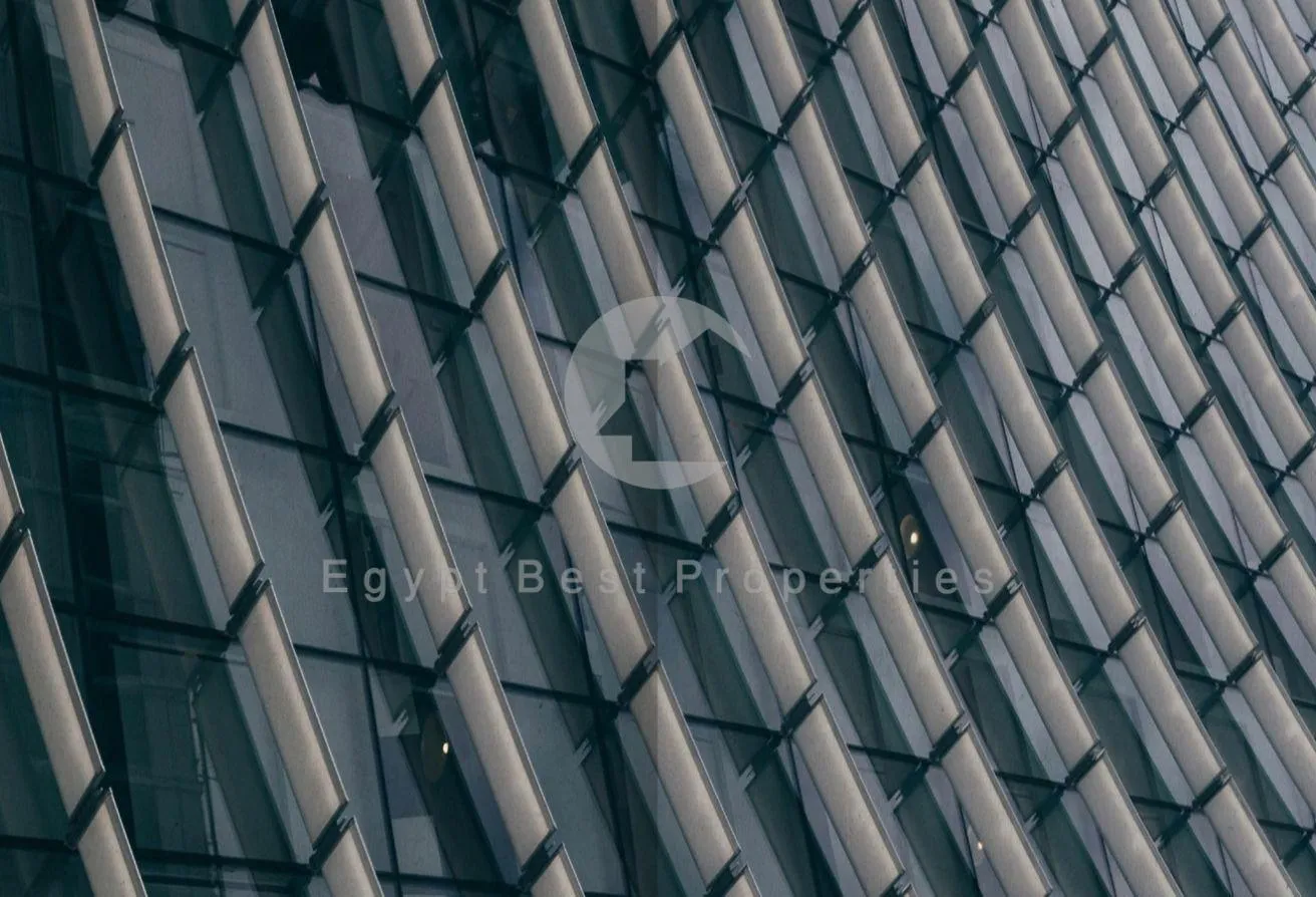 Sale in Golden Gate: Office for sale in Mall in New Cairo |Dp 640.000