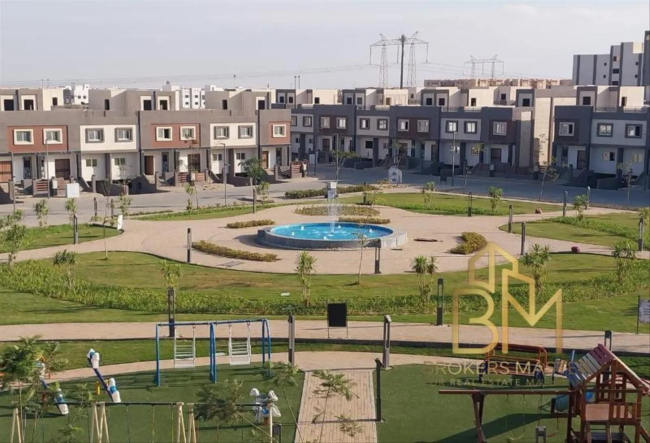 Sale in Rock Eden: Villa564m Ready to move near Mall of Egypt MSA Uni