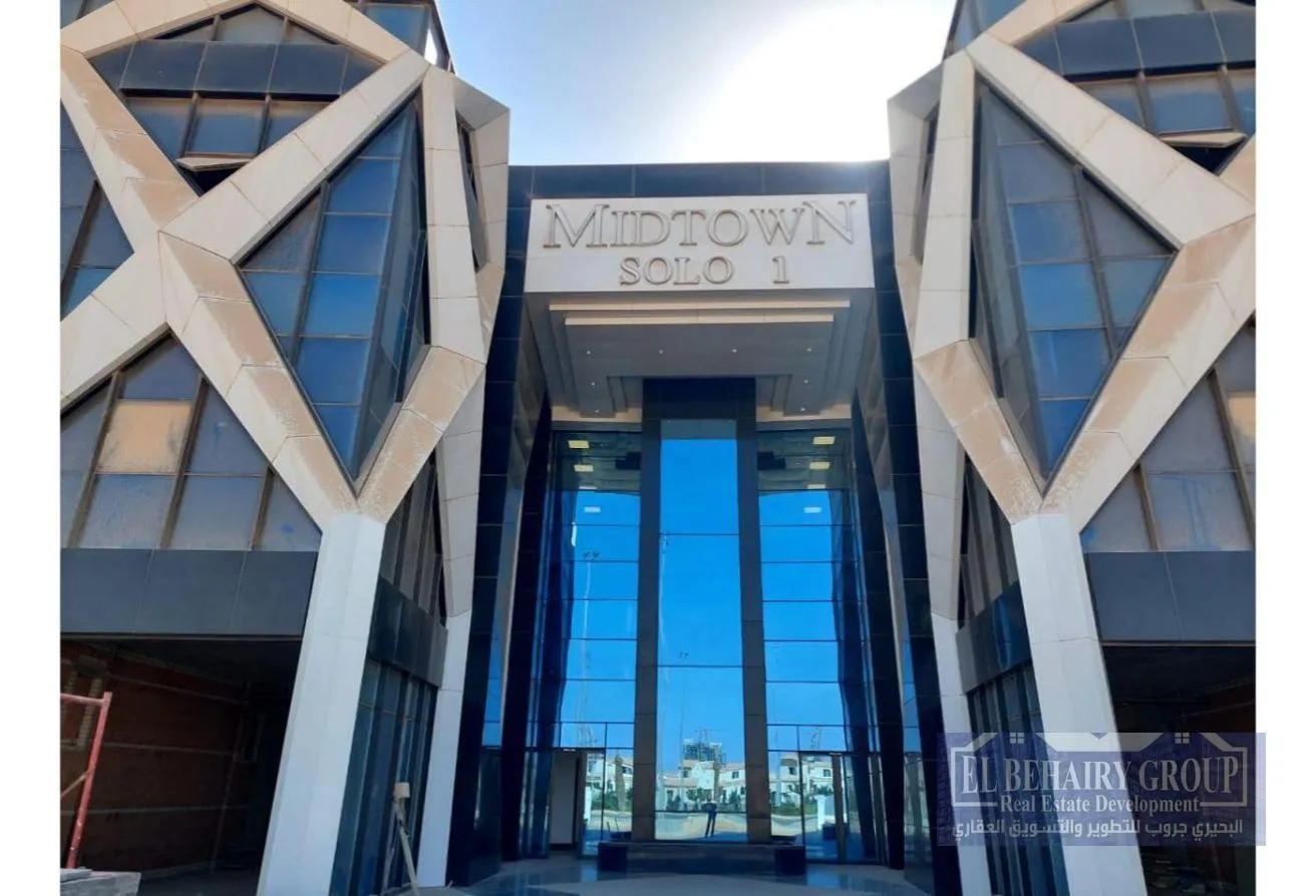 Sale in Mid Tower: محل للبيع في العاصمة الادارية بمول ميدتاون سولو