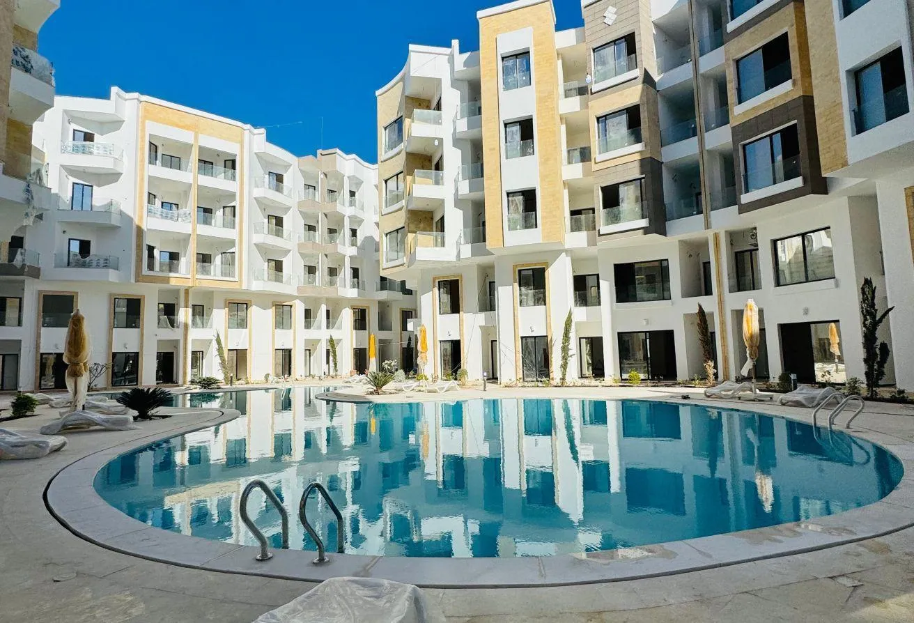 Sale in Aqua Palms Resort: 35% discount and immediate delivery for the unit