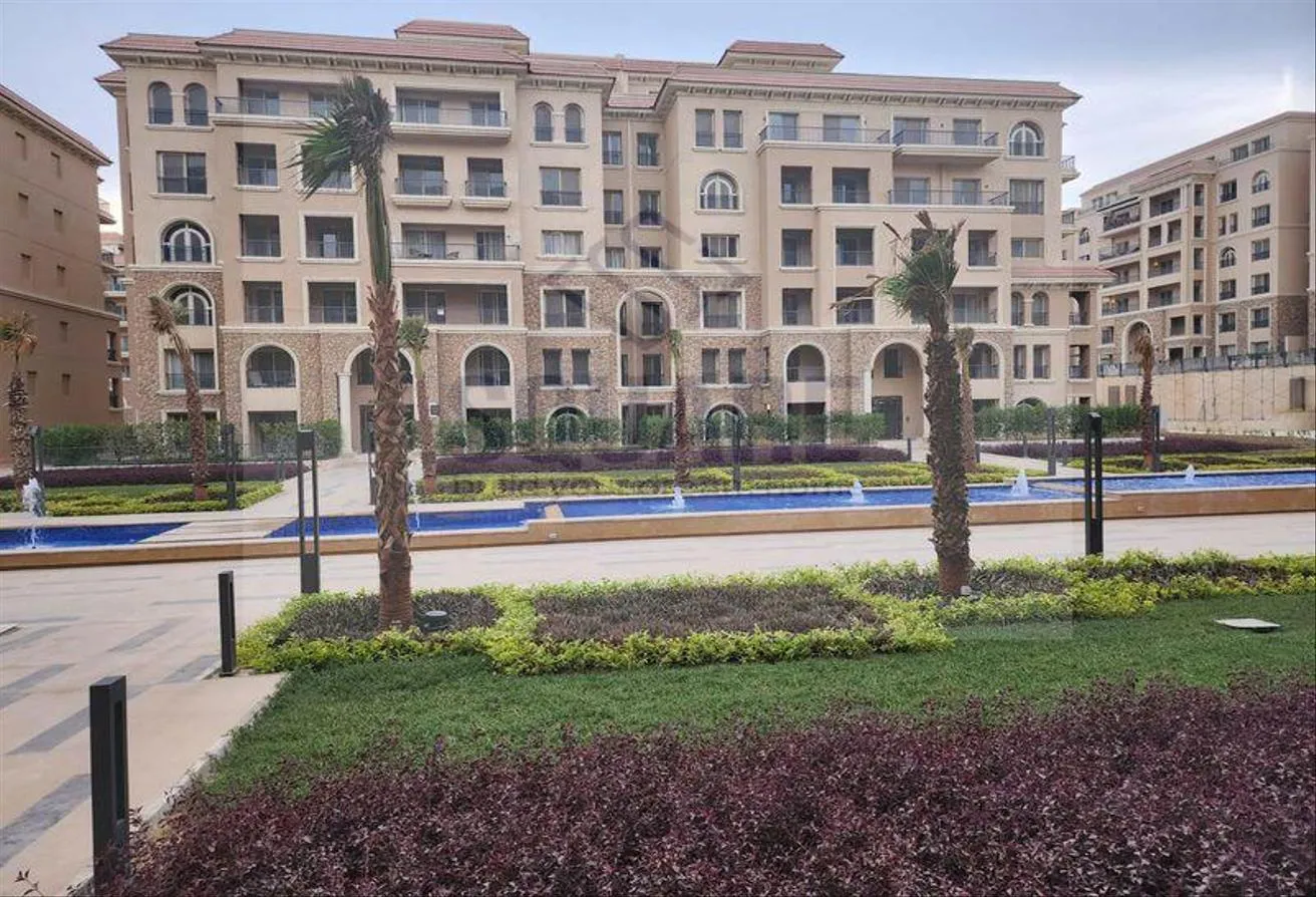 Sale in 90 Avenue: 25% Cash Dis 5% DP over Penthouse Super Lux
