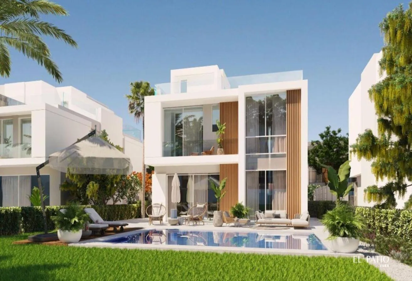 Sale in El Patio Vera: At El Sheikh Zayed, Standalone With Landscape View
