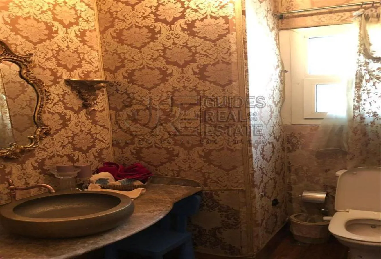 Gallery Image 17