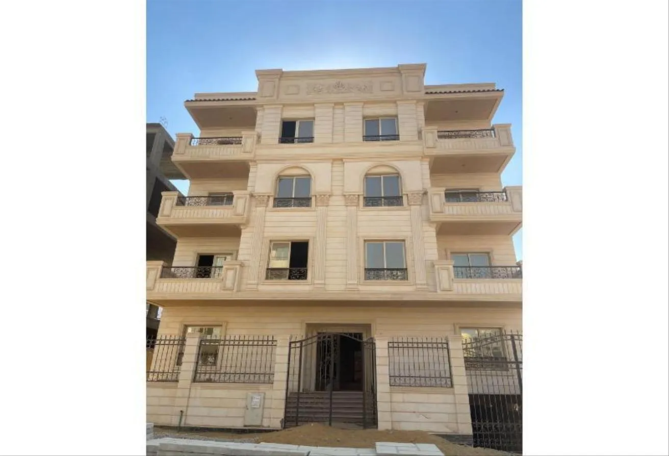 Sale in North House: Sale 20% down payment Apartment194m in North House