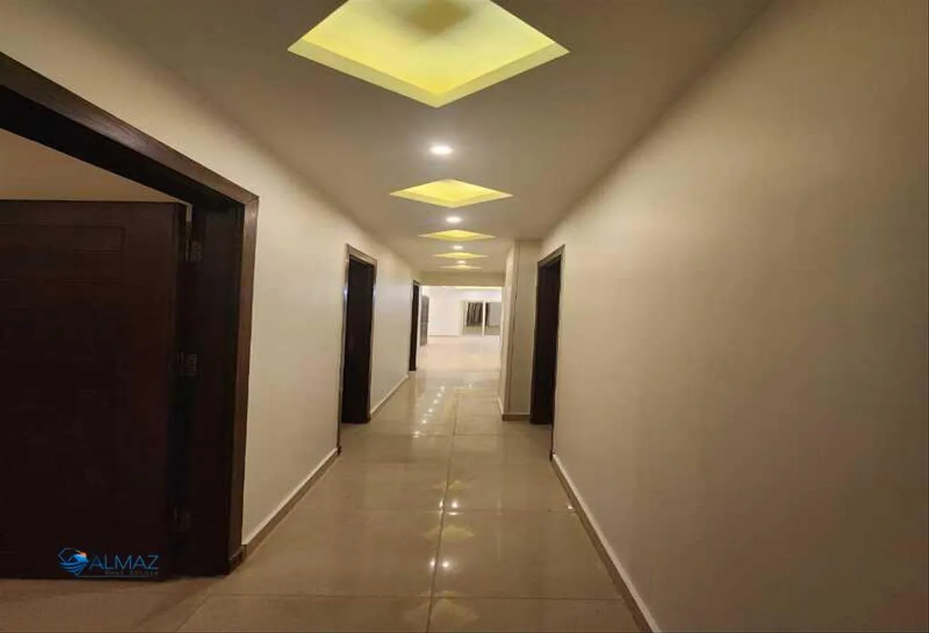Gallery Image 12