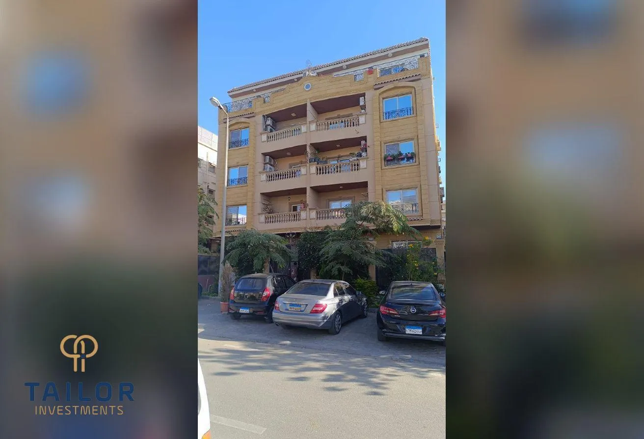 Sale in West Arabella: للبيع شقة بموقع متميز بغرب ارابيلا التجمع الخامس