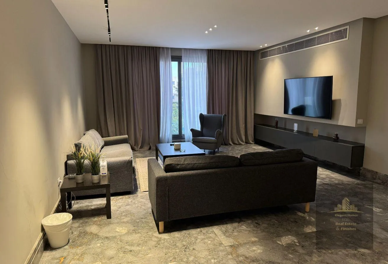 Rent in Silver Palm: Best furnished 3 bedrooms unit in vital location