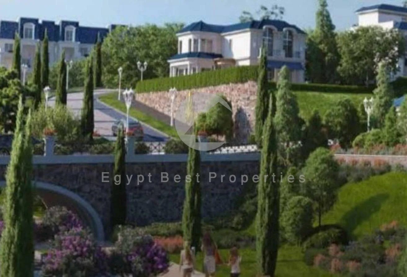 البيع في أليفا: تاون هاوس في ماونتن فيو للبيع بمقدم 3% واقساط 10 س 