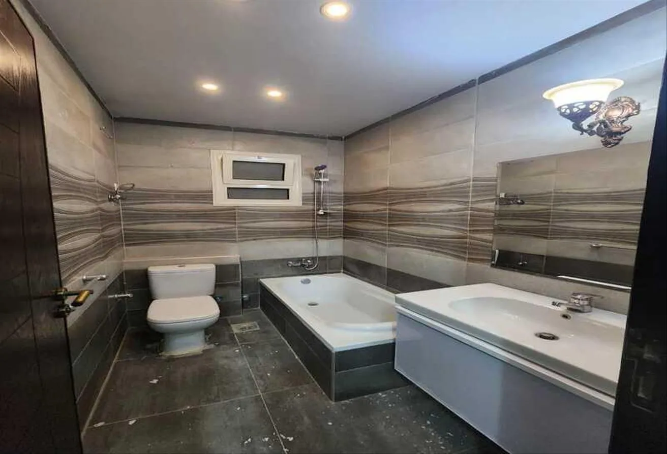 Gallery Image 9
