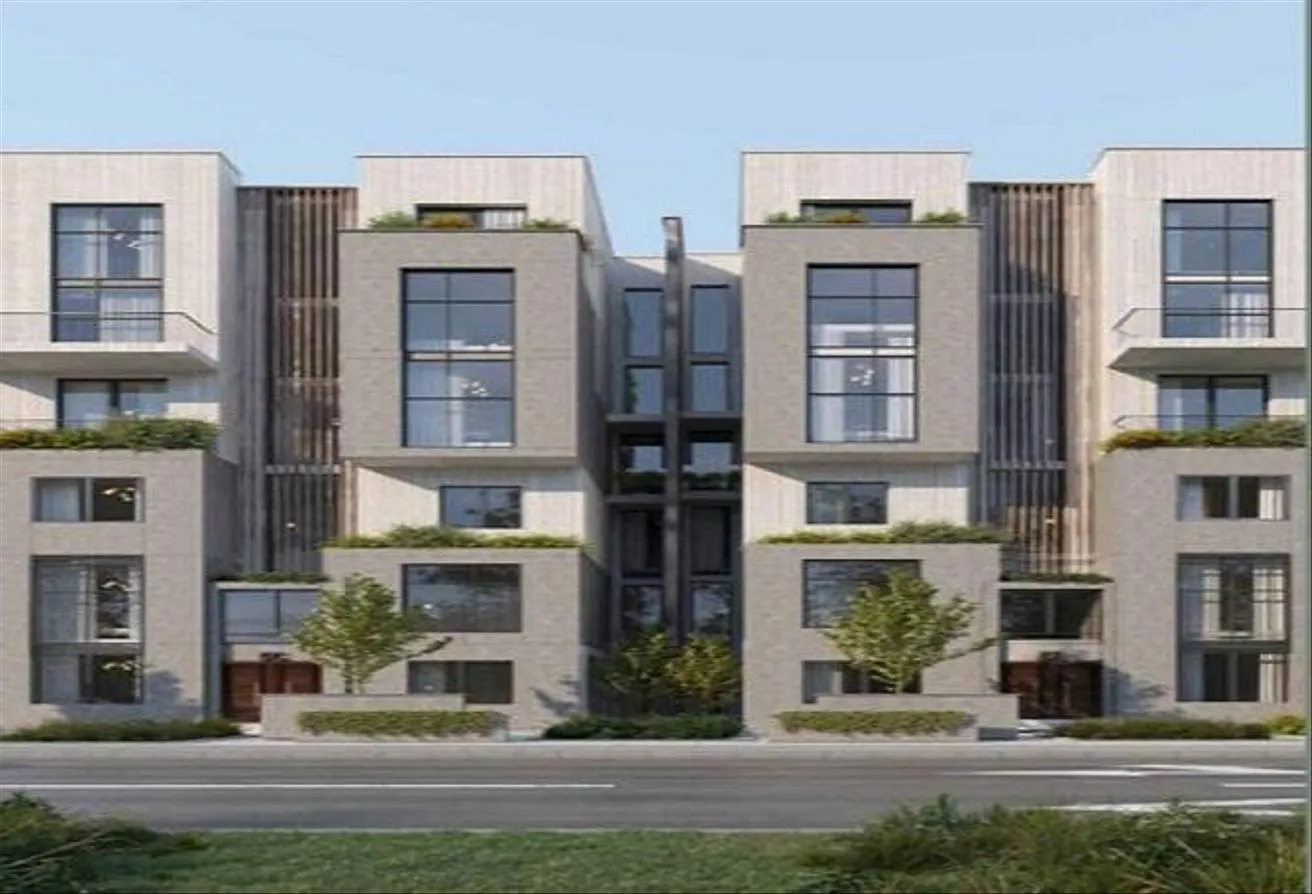 Sale in Ivoire East: Penthouse for sale225m-prime location-Iviore east 