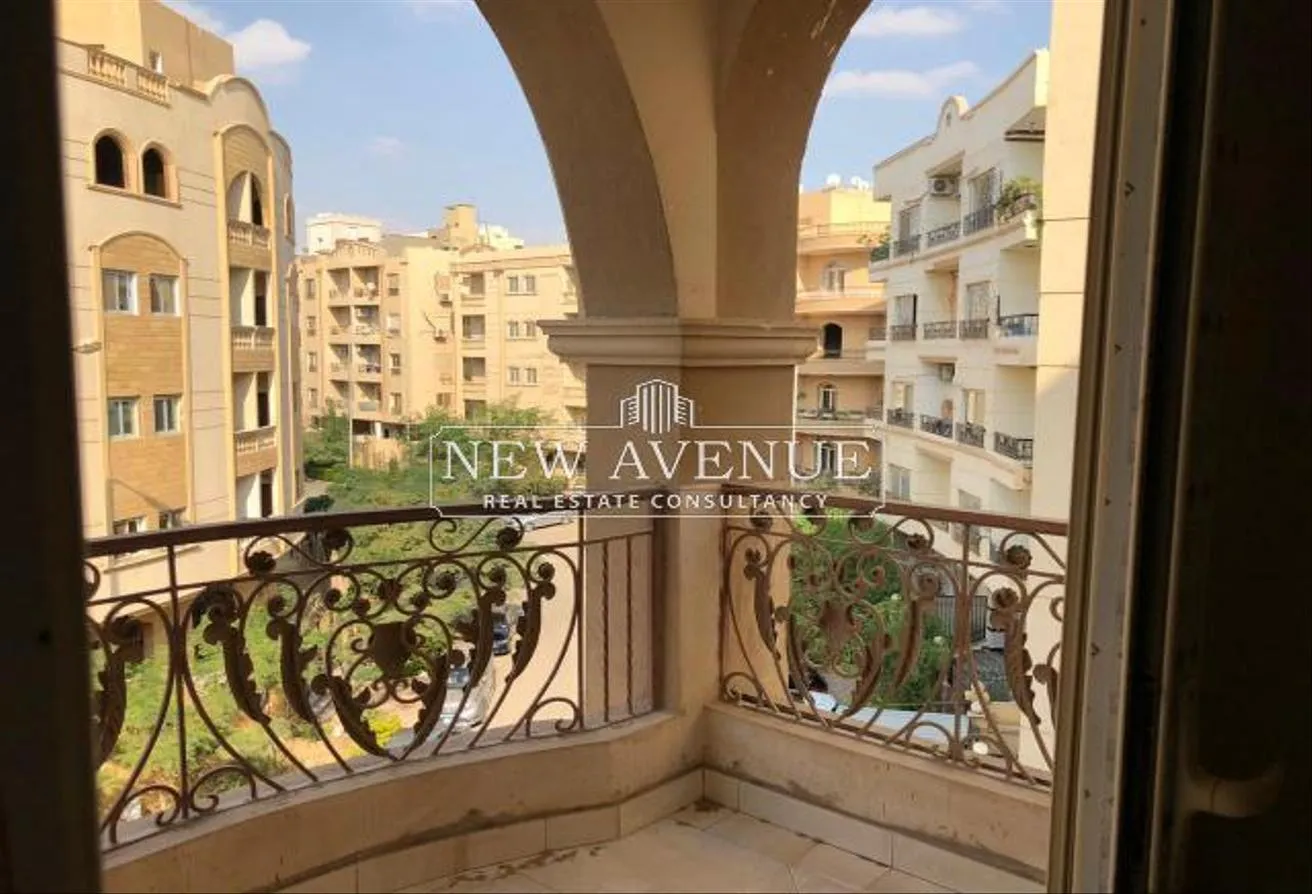 Sale in El Banafseg: للبيع دوبلكس البنفسج فيلات التجمع - كود1655