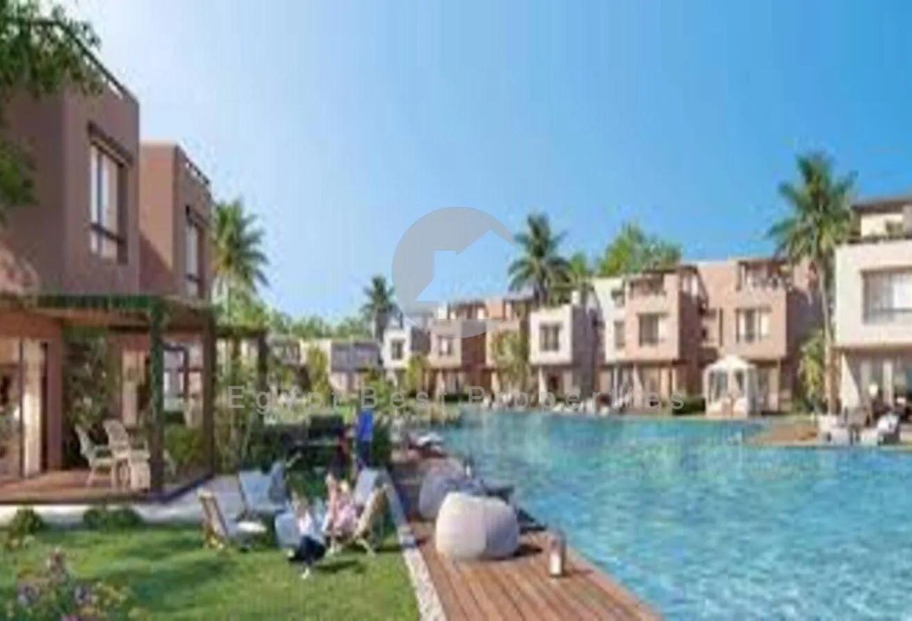 Sale in Hacienda Waters: Apartment Lagoon View  in Hacienda Waters Dp 5 %!!