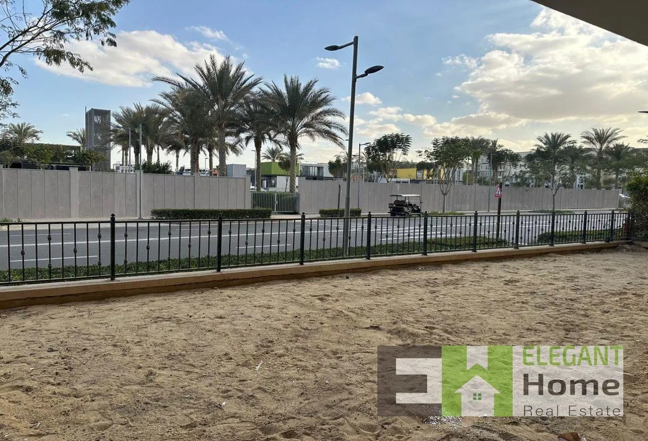 Sale in Mivida: WORLD CLASS VILLA IN MIVIDA VIEWS , DIRECT ON LAKE