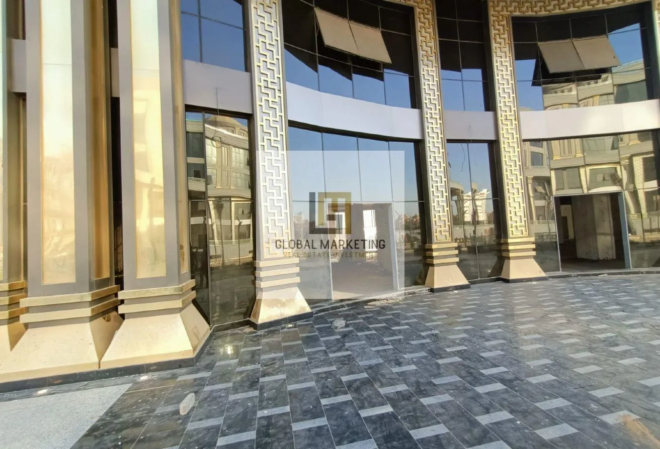 Rent in North Teseen St.: Office Space |300Sqm| DownTown