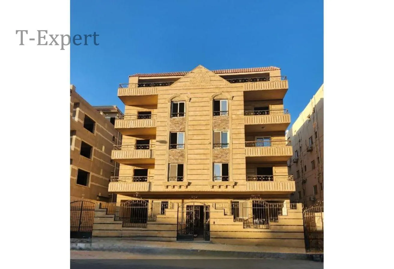 Sale in Zizinia Family Housing: شقه استلام فورى لوكيشن مميز جدا فى مربع AUC