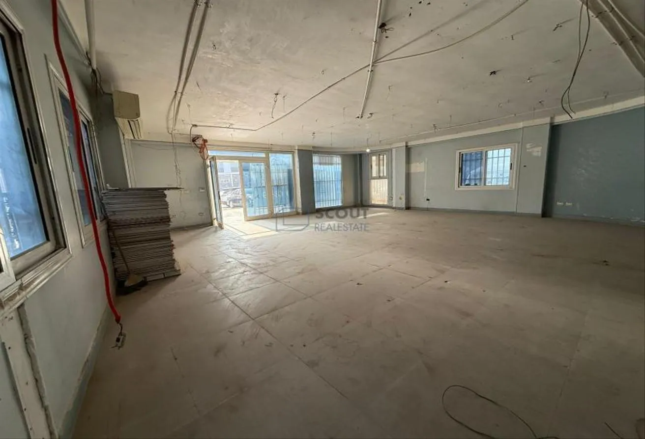 Sale in Fatma Al Sharbatly Mosque: Commercial building for sale under market price ..