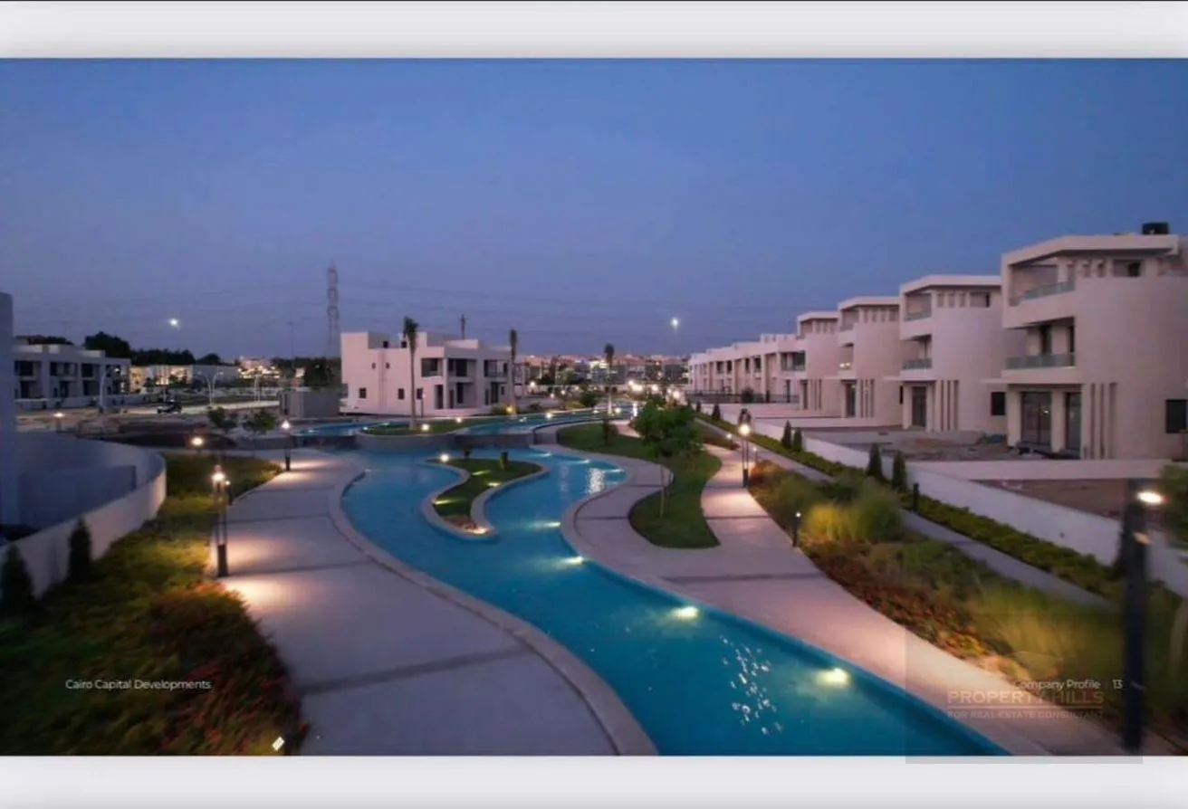 البيع في ليك ويست: تاون هاوس كورنر للبيع فى كمبوند lake west 1 فورى 