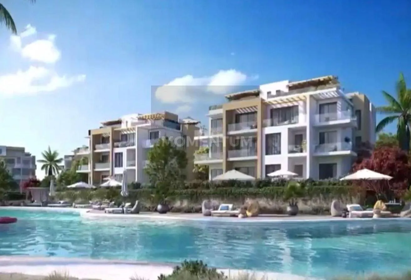 Sale in Marassi: Lowest Price Pent House View Lagoon and Lake