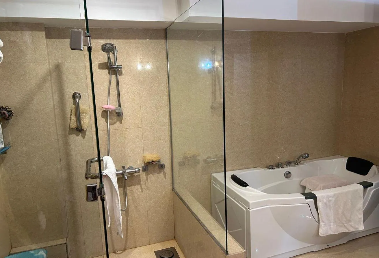 Gallery Image 8