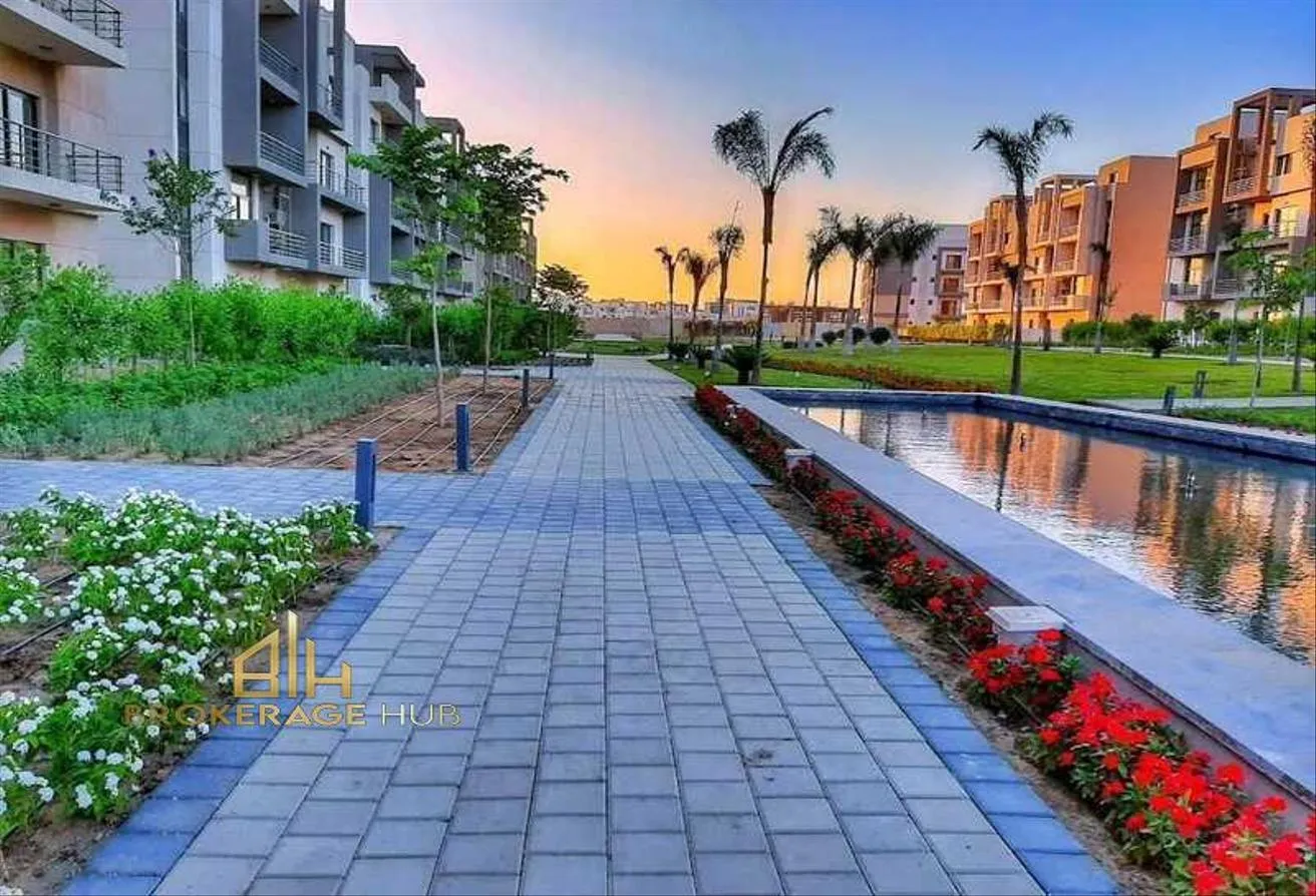 Rent in Moon Residences: Townhouse With ACs RENT-Best Location Fifth Square