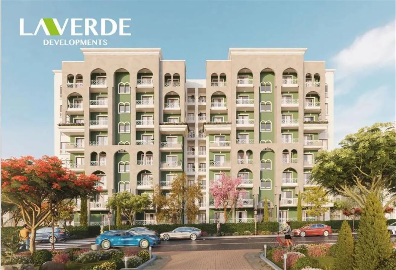 Sale in La Verde: Apartment for sale with open view and 10% D.P only