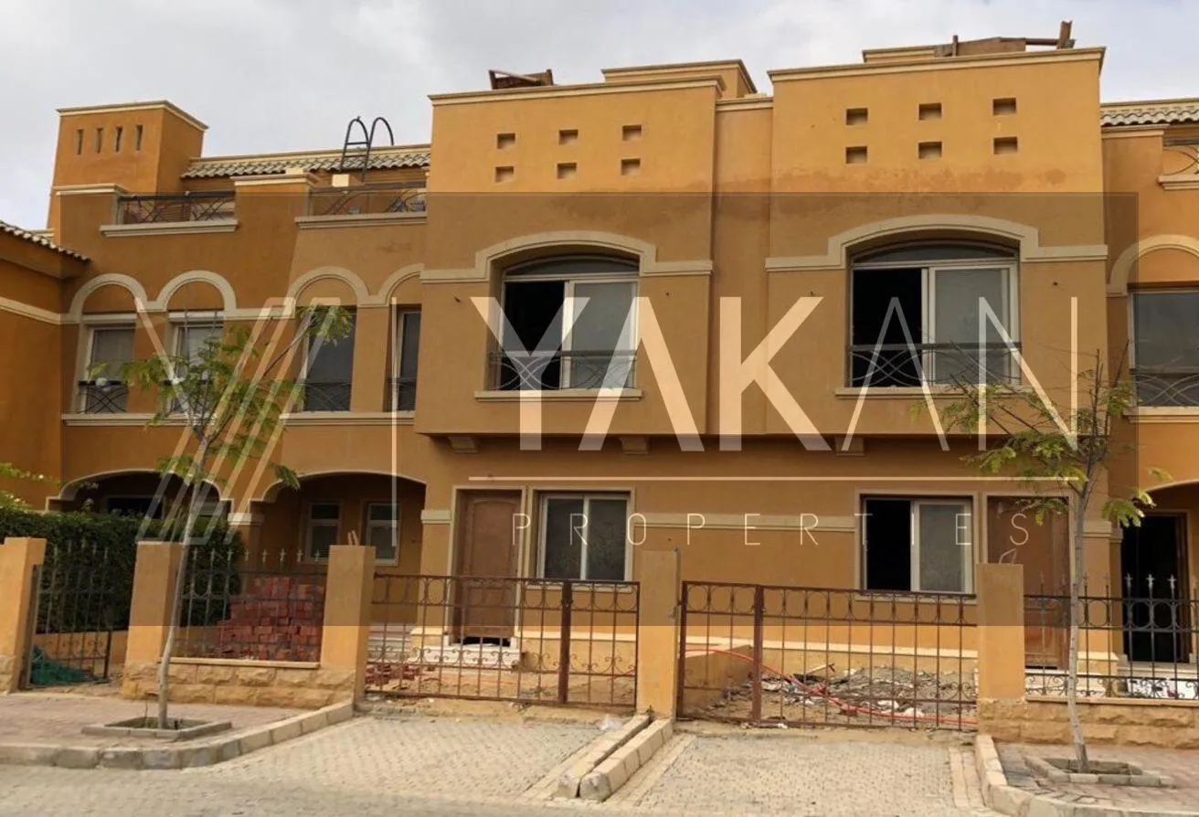 Sale in Dyar Park: TOWNHOUSE FOR SALE IN DYAR PARK-