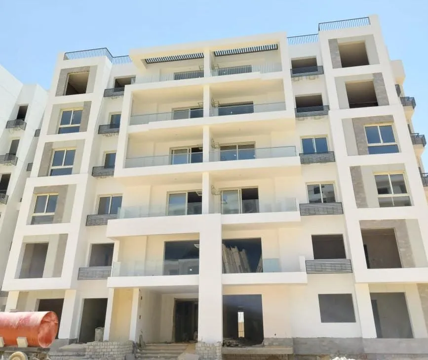 Twin Houses 6 bedrooms for sale in Beta Greens Mostakbal City