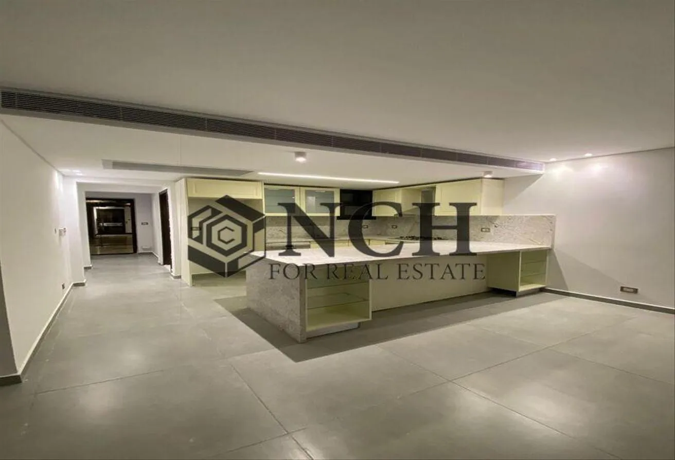 Sale in Azad: Penthouse for sale in Azad