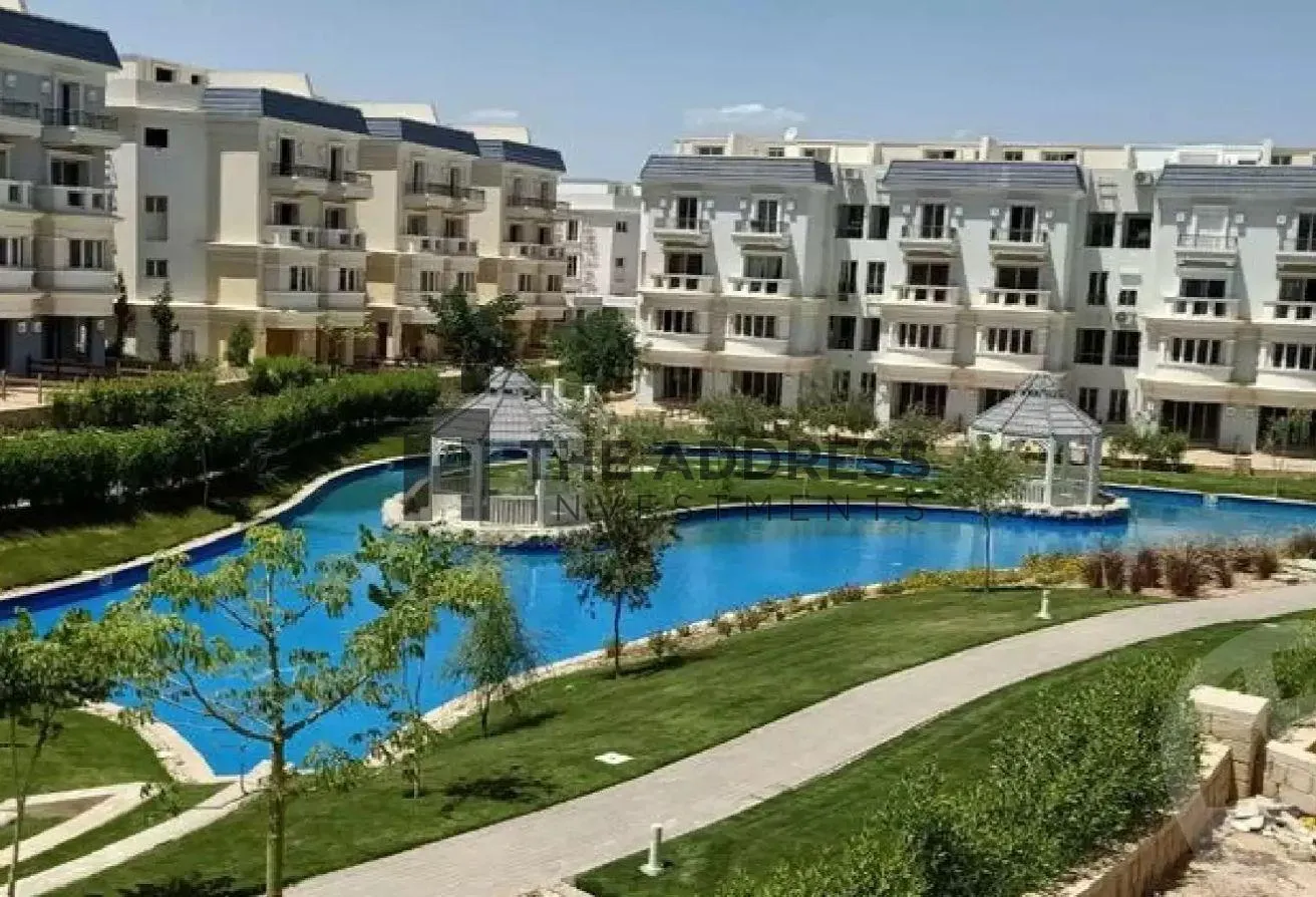 Sale in Mountain View October Park: 2nd floor apt on lagoon view in MV October