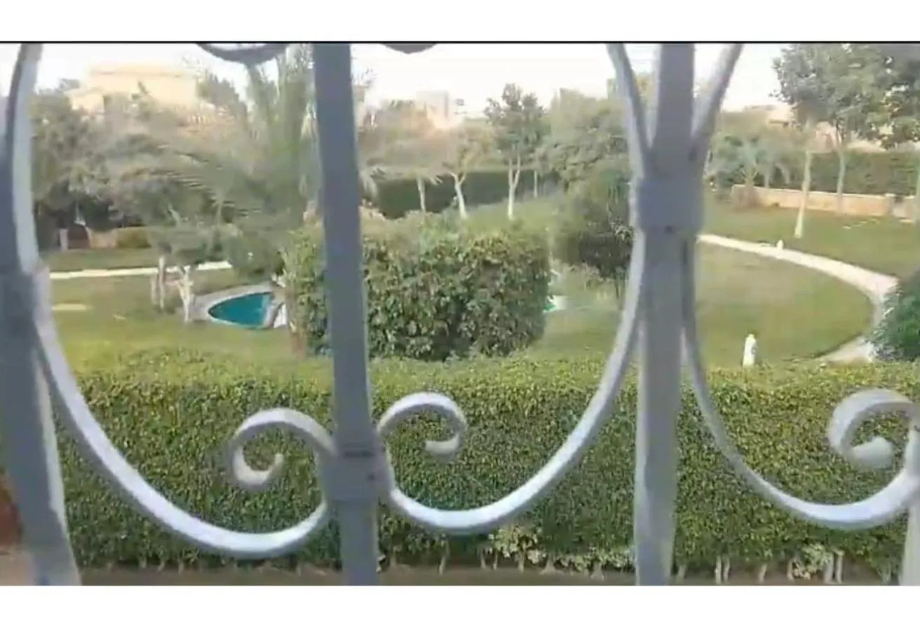 Sale in Bellagio: SPECIAL STANDALONE FOR SALE AT BELLAGIO  WITH POOL