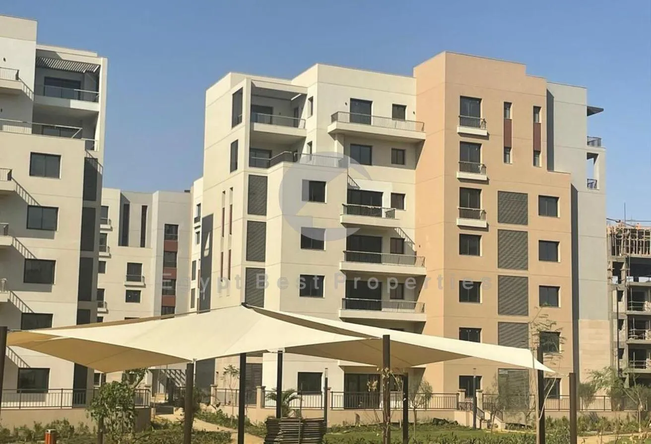 Sale in District 5: Duplex loft with garden 4Beds finished | DP 3M