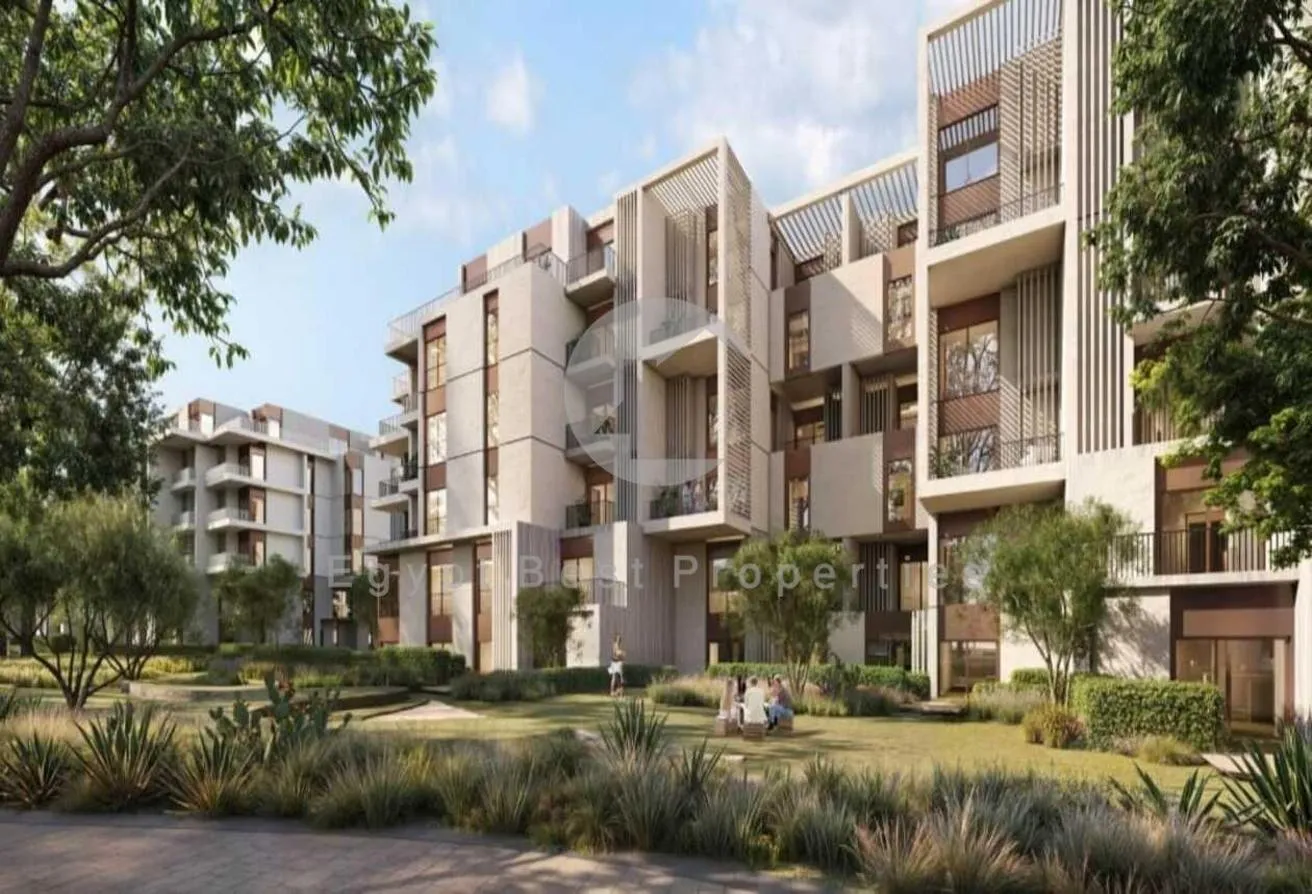 Sale in Solana East: Premium villa for sale in Solana Direct on lagoon.