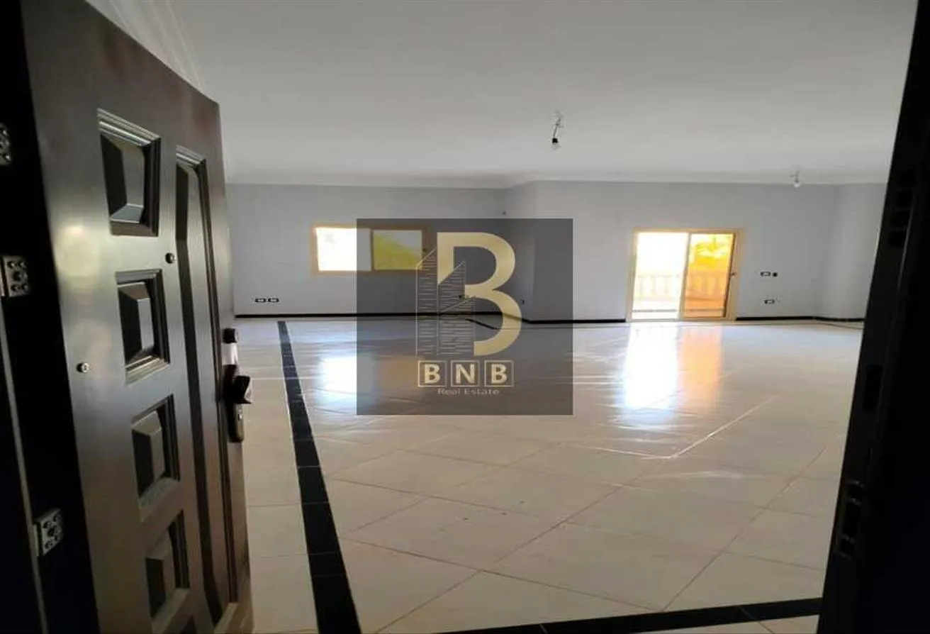 Rent in District 2: Apartment 220m Administrative rent Second District