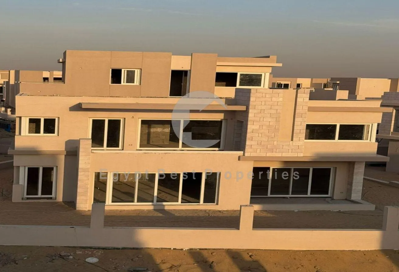 Sale in Palm Hills Golf Extension: Large Standalone Villa For Sale RTM Over 8 Years