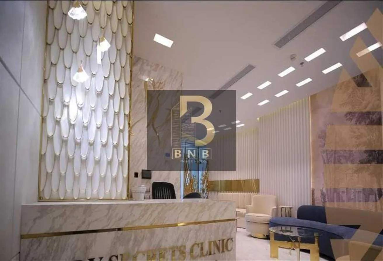 Sale in V90: Administrative Office 206sqm in 90th New Cairo