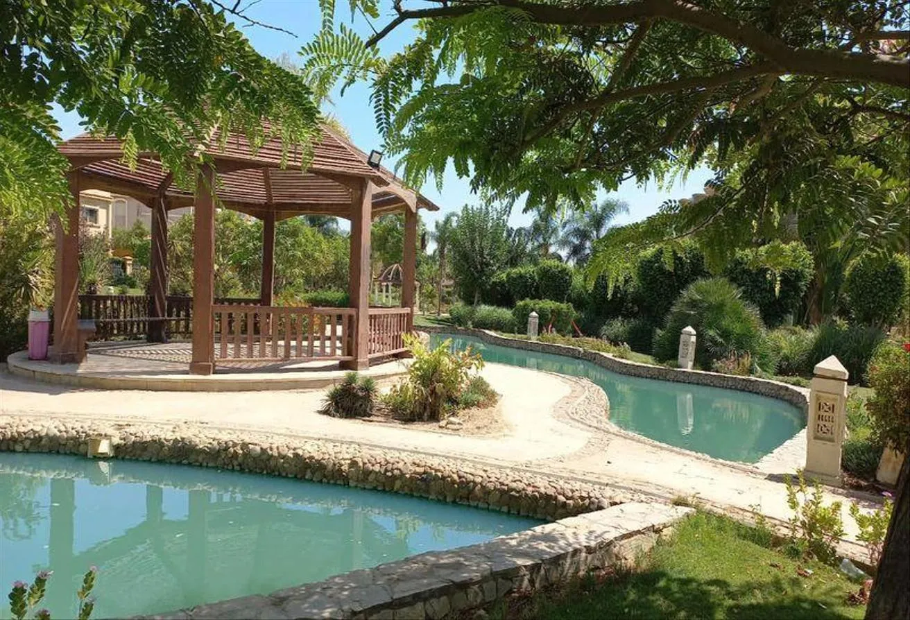 Sale in Dara Gardens: Townhouse Prime Location Next To Mall of Arabia