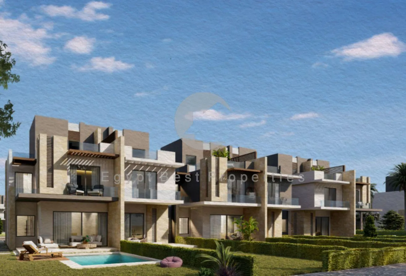 Sale in Tawny Hyde Park: For Sale Townhouse 10% Down Payment Ready To Move.