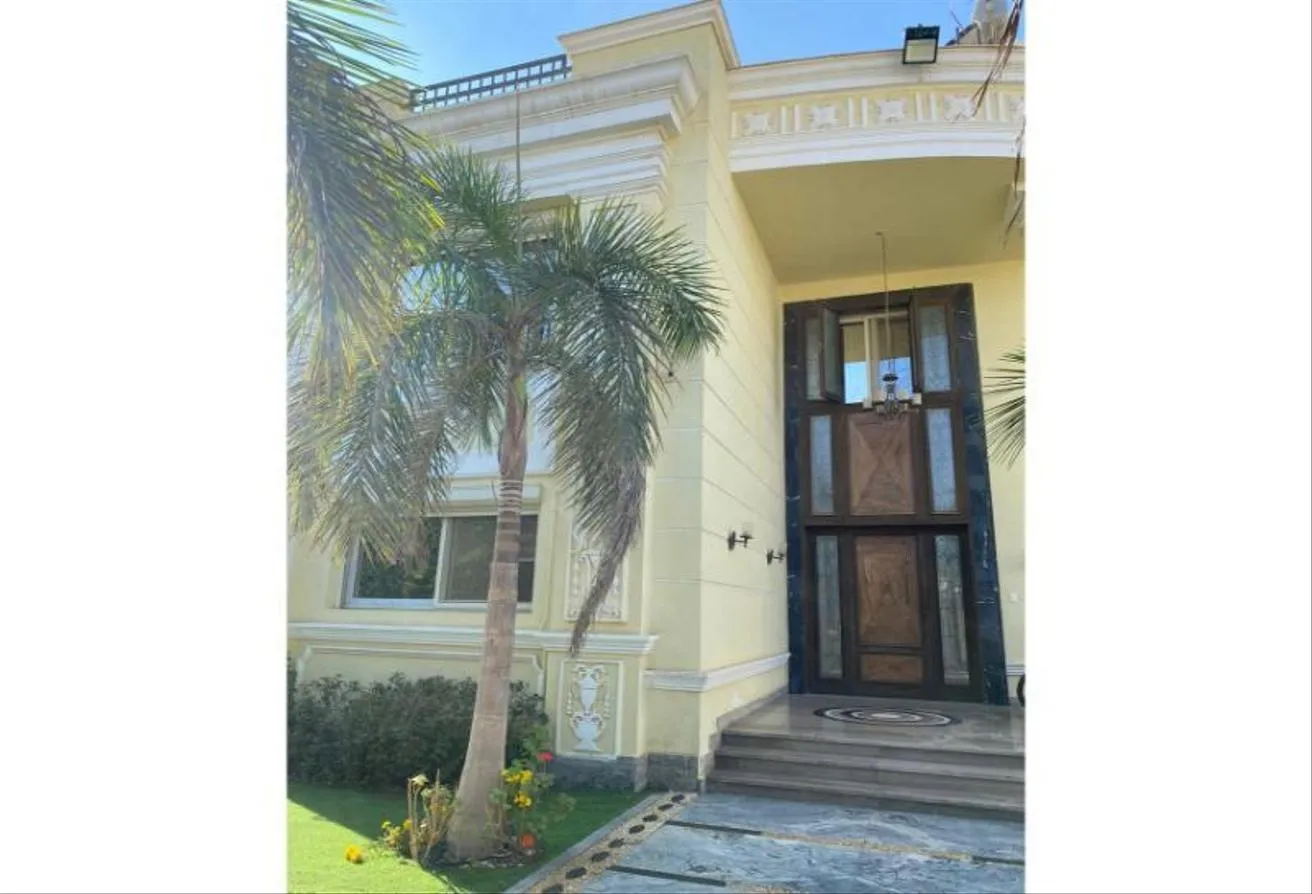 Sale in Fountain Park: Standalone villa, finished, ultra super luxury,