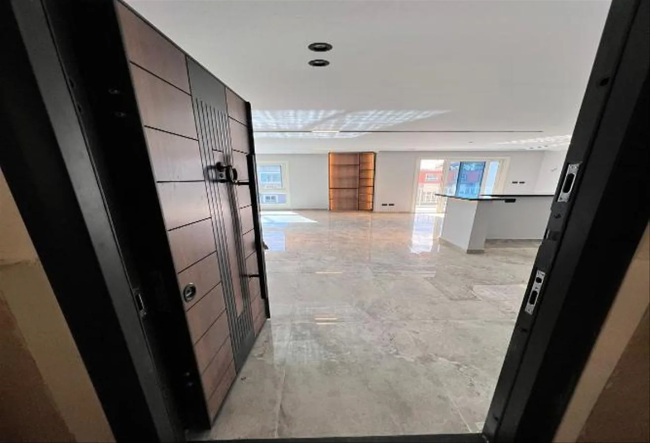 Gallery Image 5
