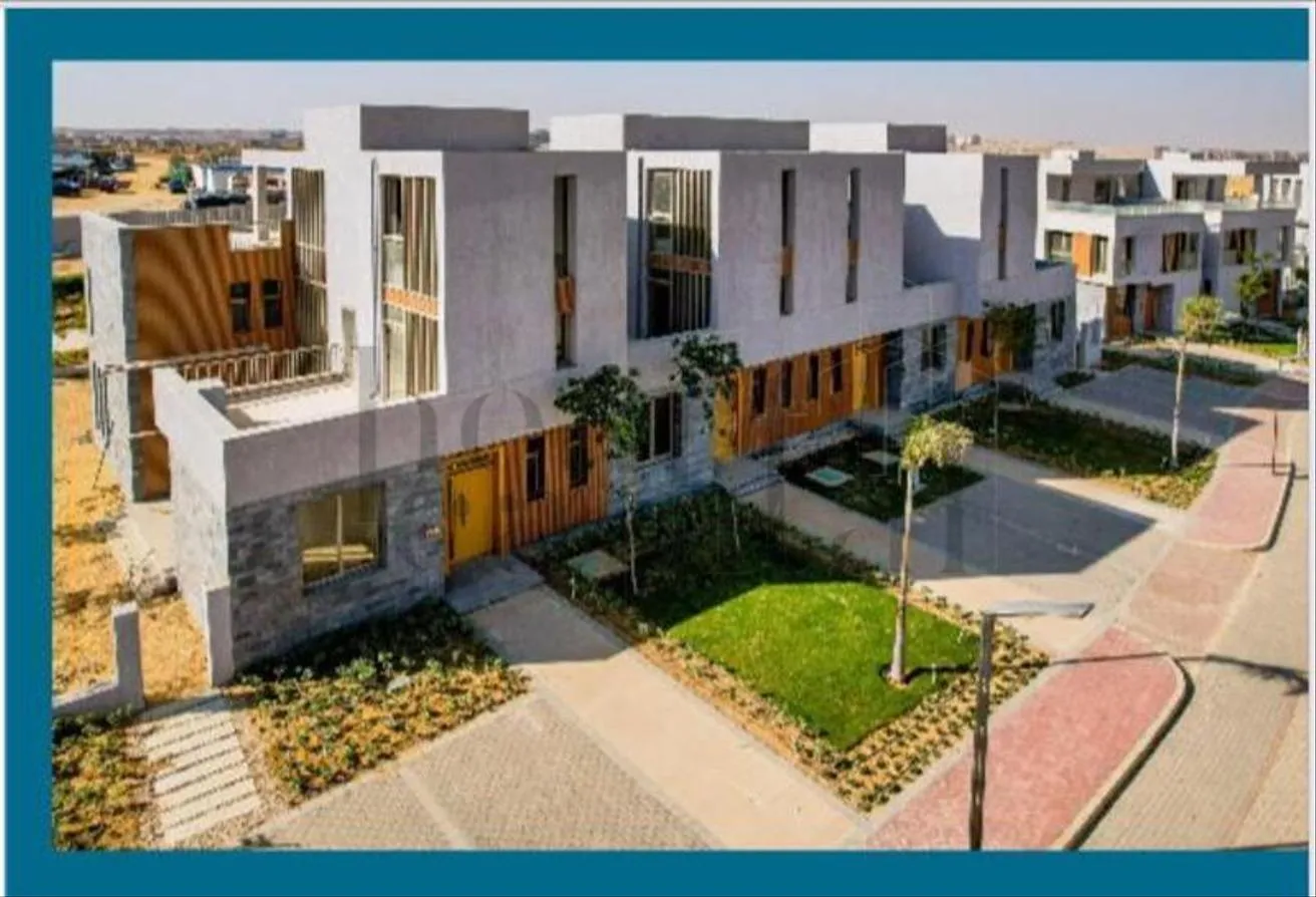 Sale in Rare: townhouse for Sale at RARE at Incredible Price