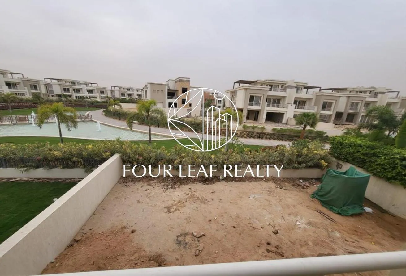 Sale in Cairo Festival City: Twinhouse for sale CFC 480m installment from owner