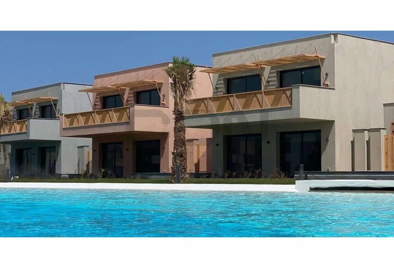 للايجار في فيفث سكوير: تاون هاوس في فيفث سكوير للايجار في مراسم 