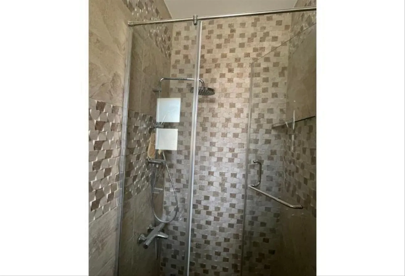 Gallery Image 19