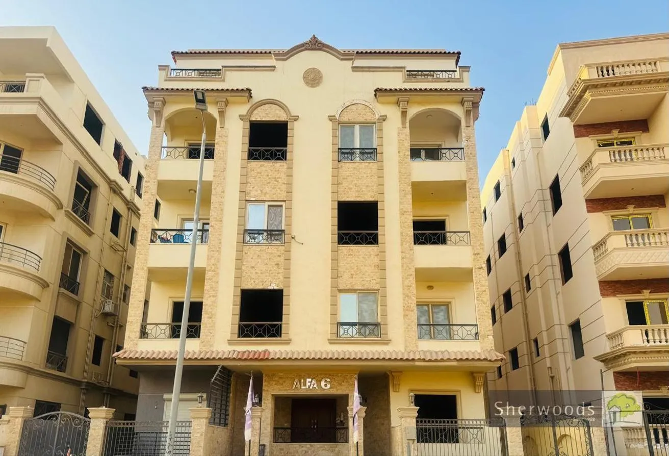 Sale in Al Andalus District: شقة 90 م بالاندلس التجمع الخامس