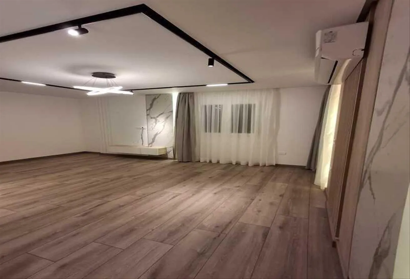 Gallery Image 9